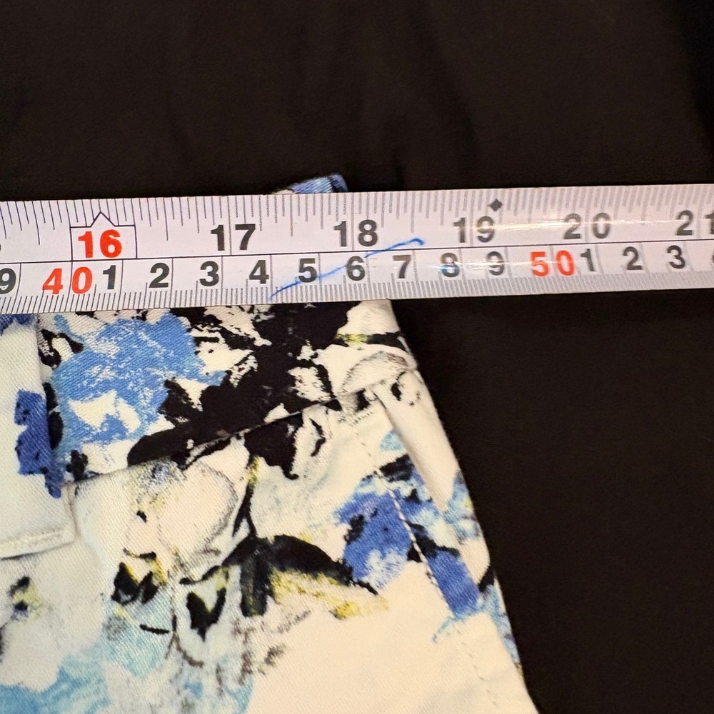 LOFT White Floral Print Shorts with Blue Accents - Picture 6 of 9